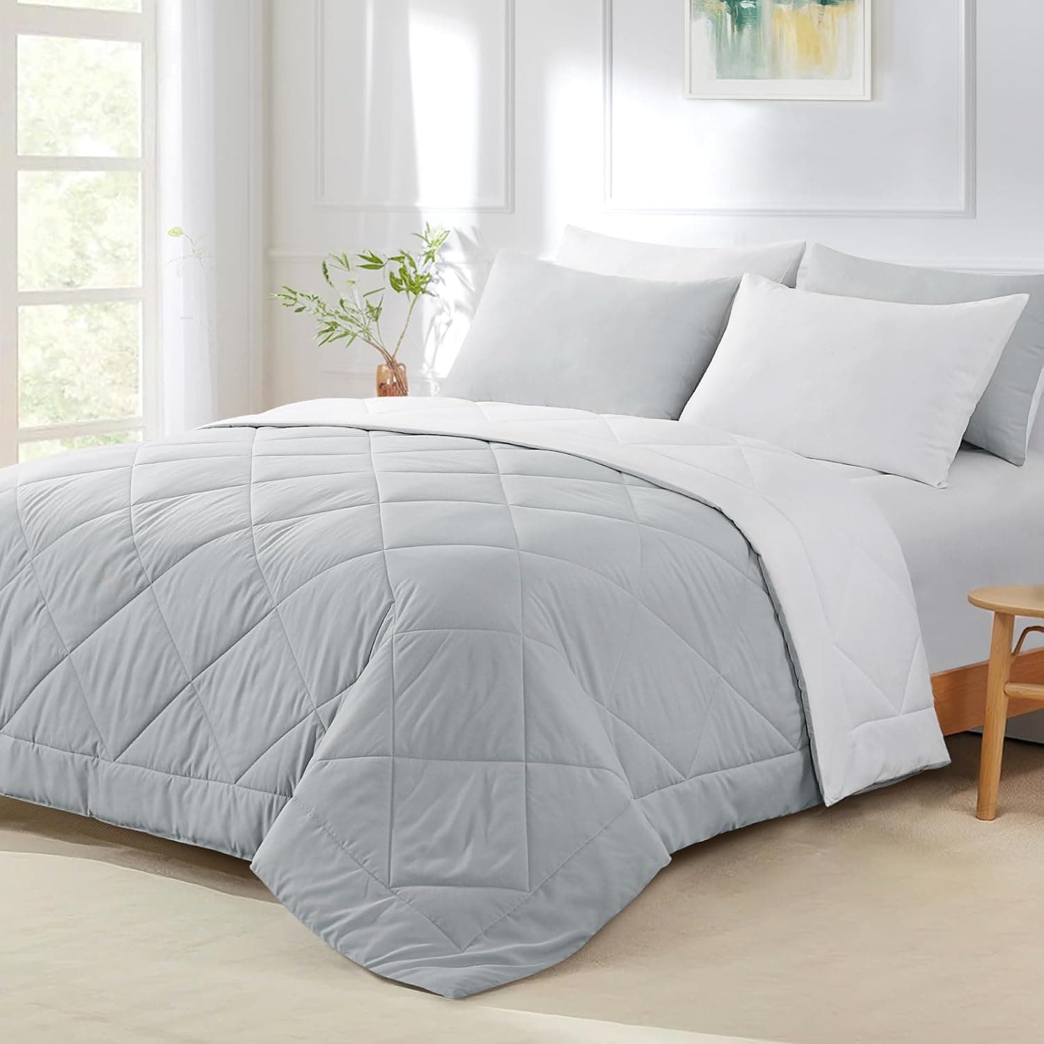 Aisbo Coverless Duvet Double 4.5 Tog - 200 x 200cm, Light Grey Summer Duvet, Cosy and Lightweight Quilt, Reversible Comforter with 2 Pillowcases, Light Grey/White